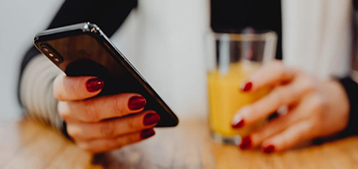 Images, videos, textual messages can also be sent by using push notification with the help of IBeacon App